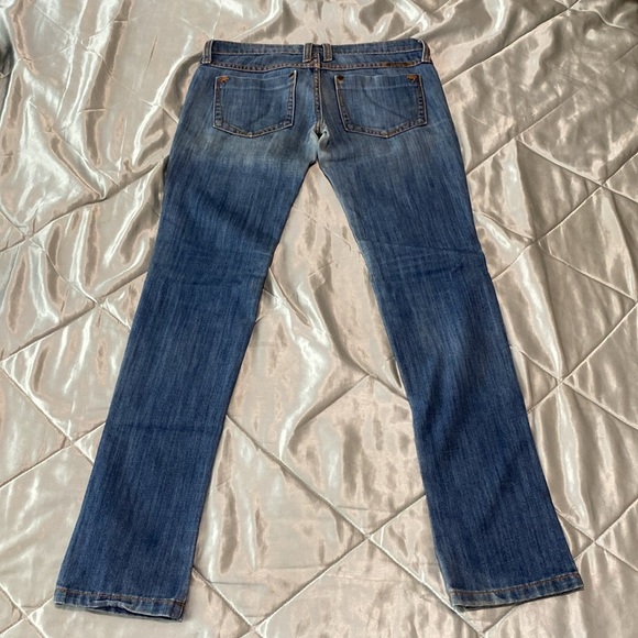 Frankie B. Jeans - Picture 15 of 16